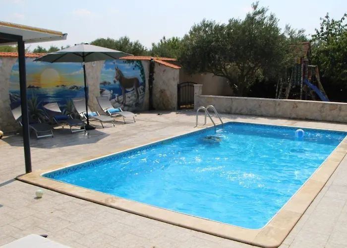 Nadalina By Guide Villa