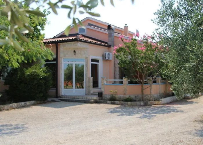 Villa Nadalina By Guide Velika Cista (Sibenik-Knin)