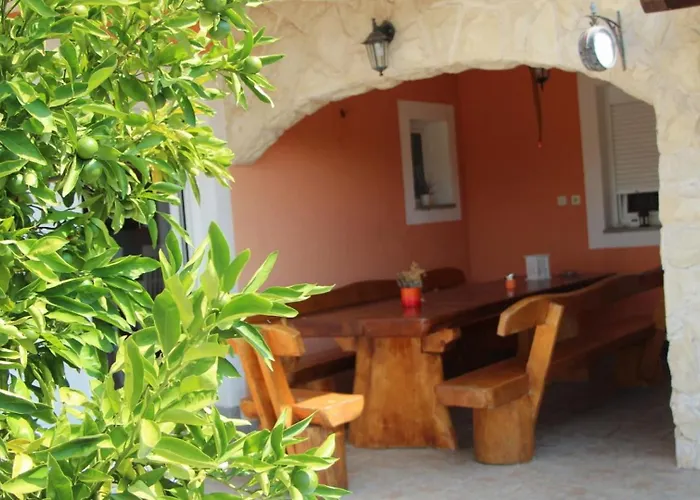 Villa Nadalina By Guide